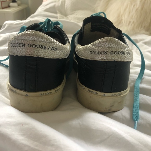 Golden Goose Sneakers - Picture 7 of 8
